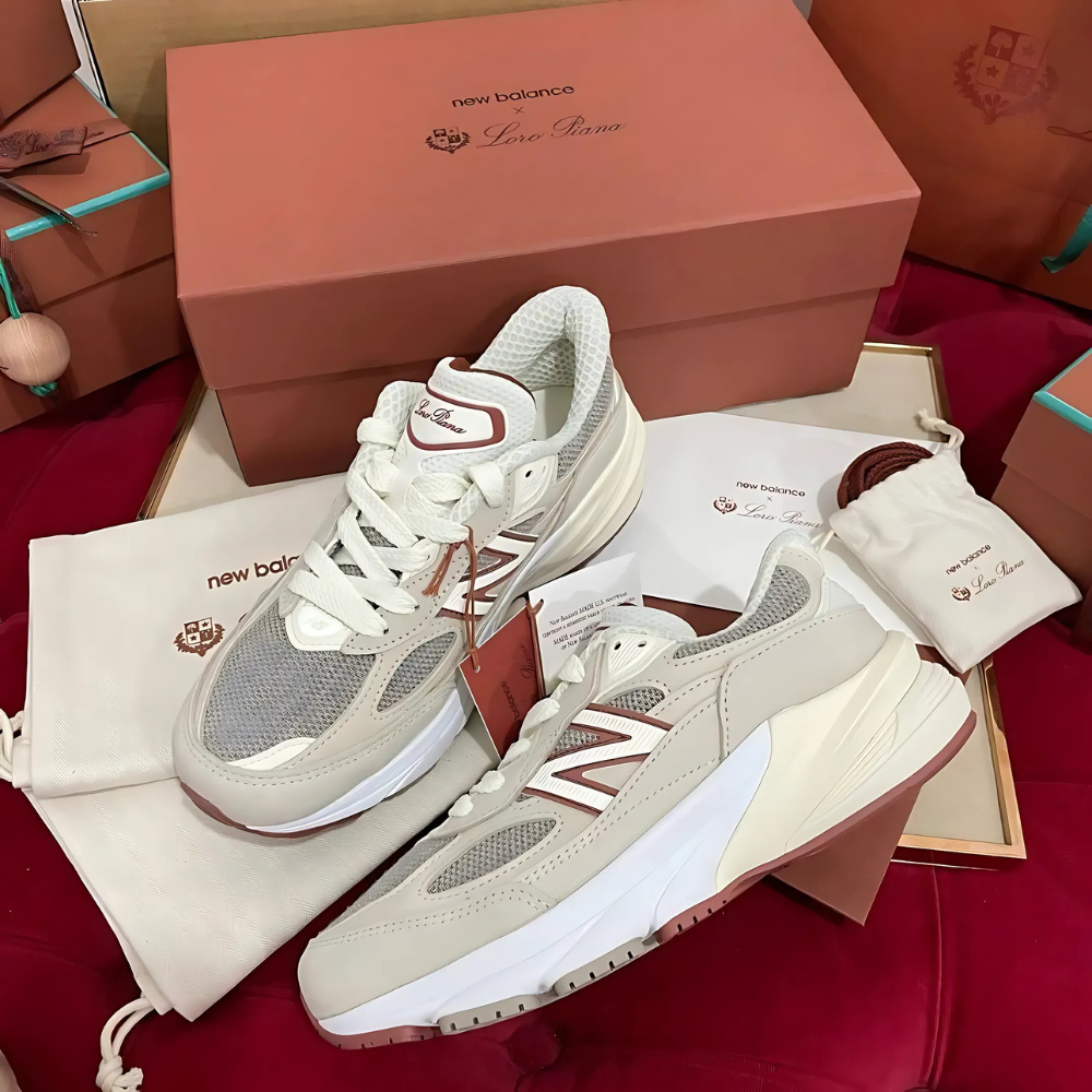 Tênis New Balance x Loro Piana x 990v6