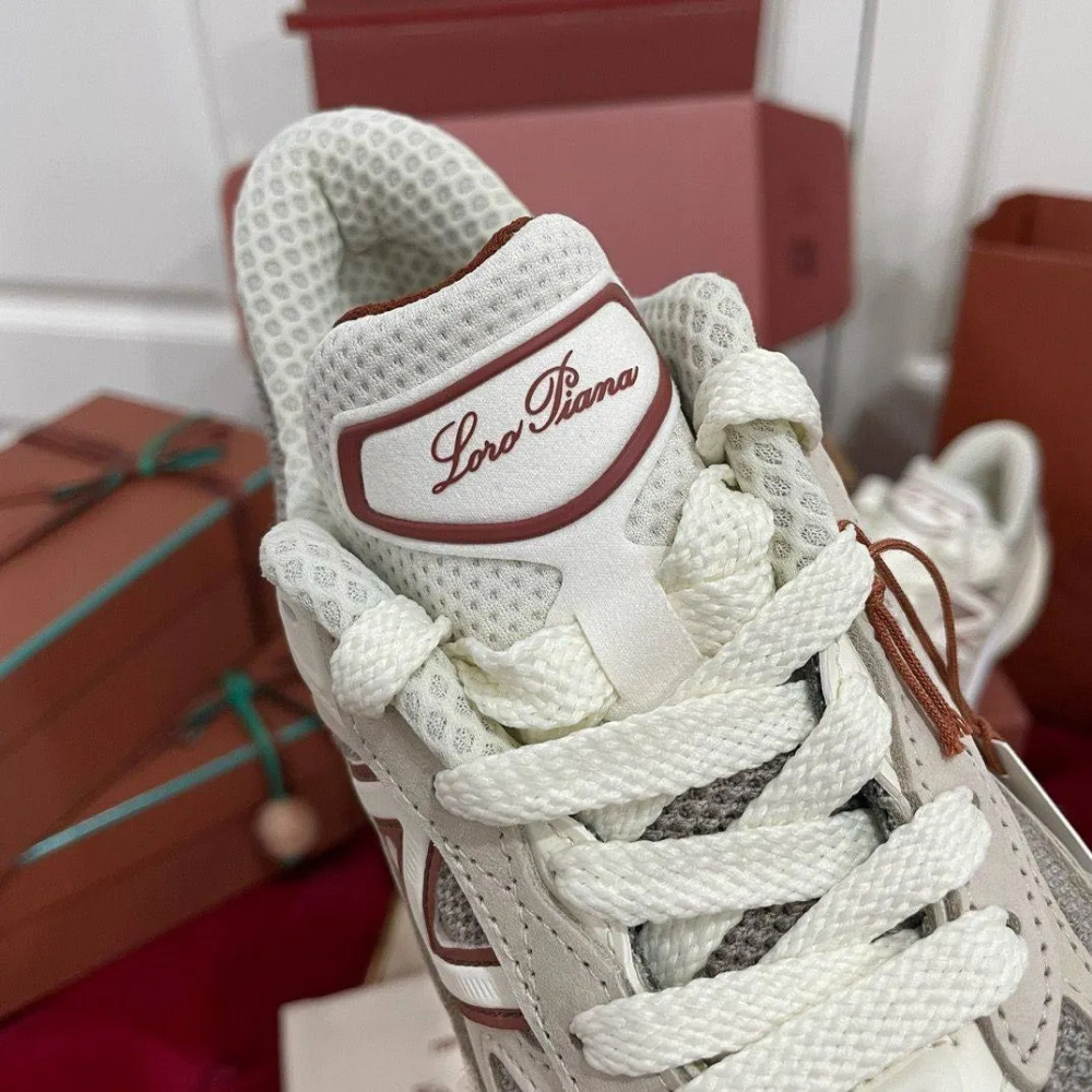 Tênis New Balance x Loro Piana x 990v6