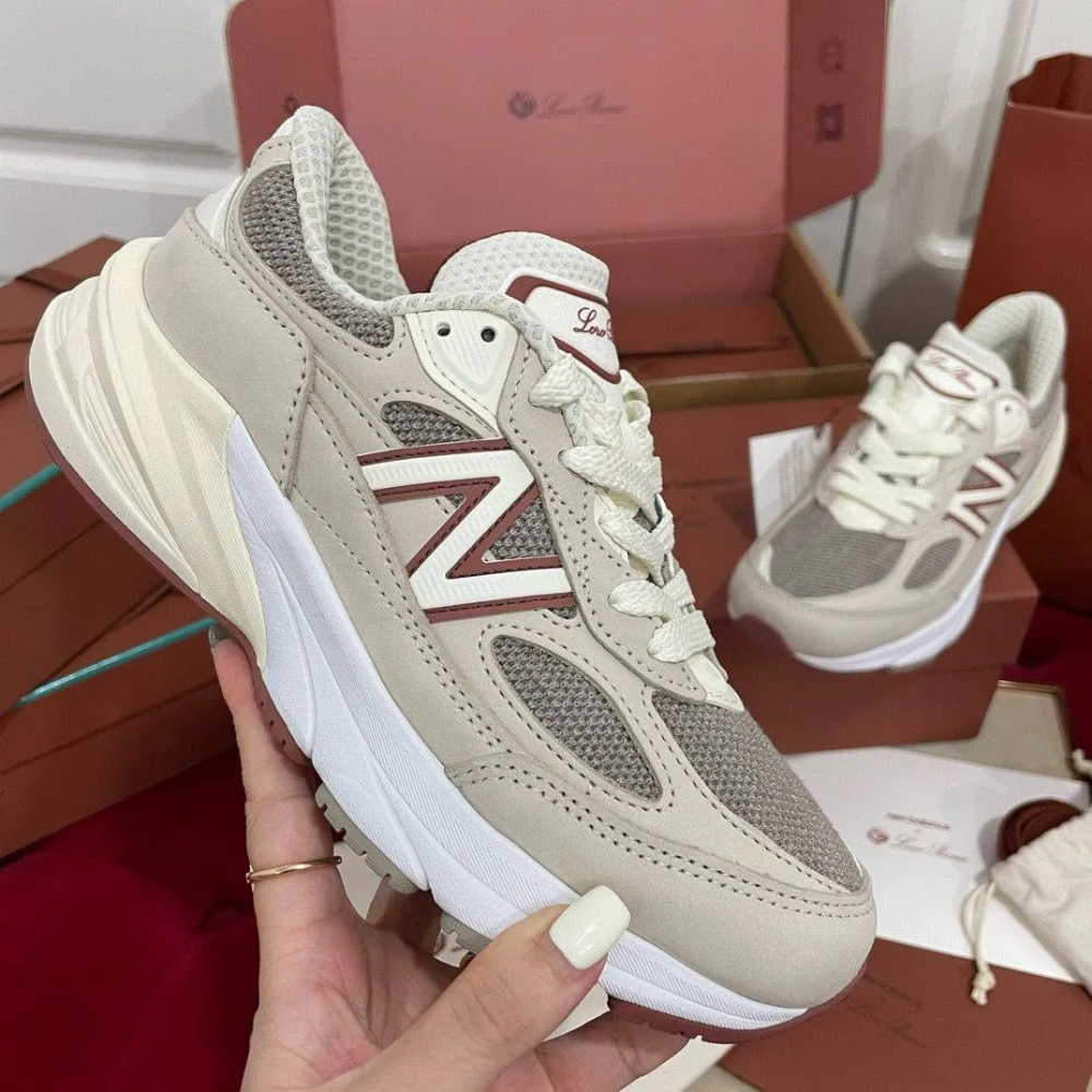 Tênis New Balance x Loro Piana x 990v6