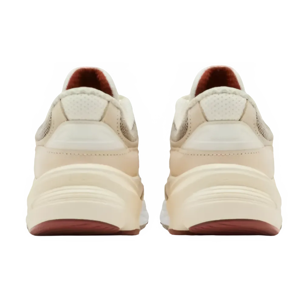 Tênis New Balance x Loro Piana x 990v6