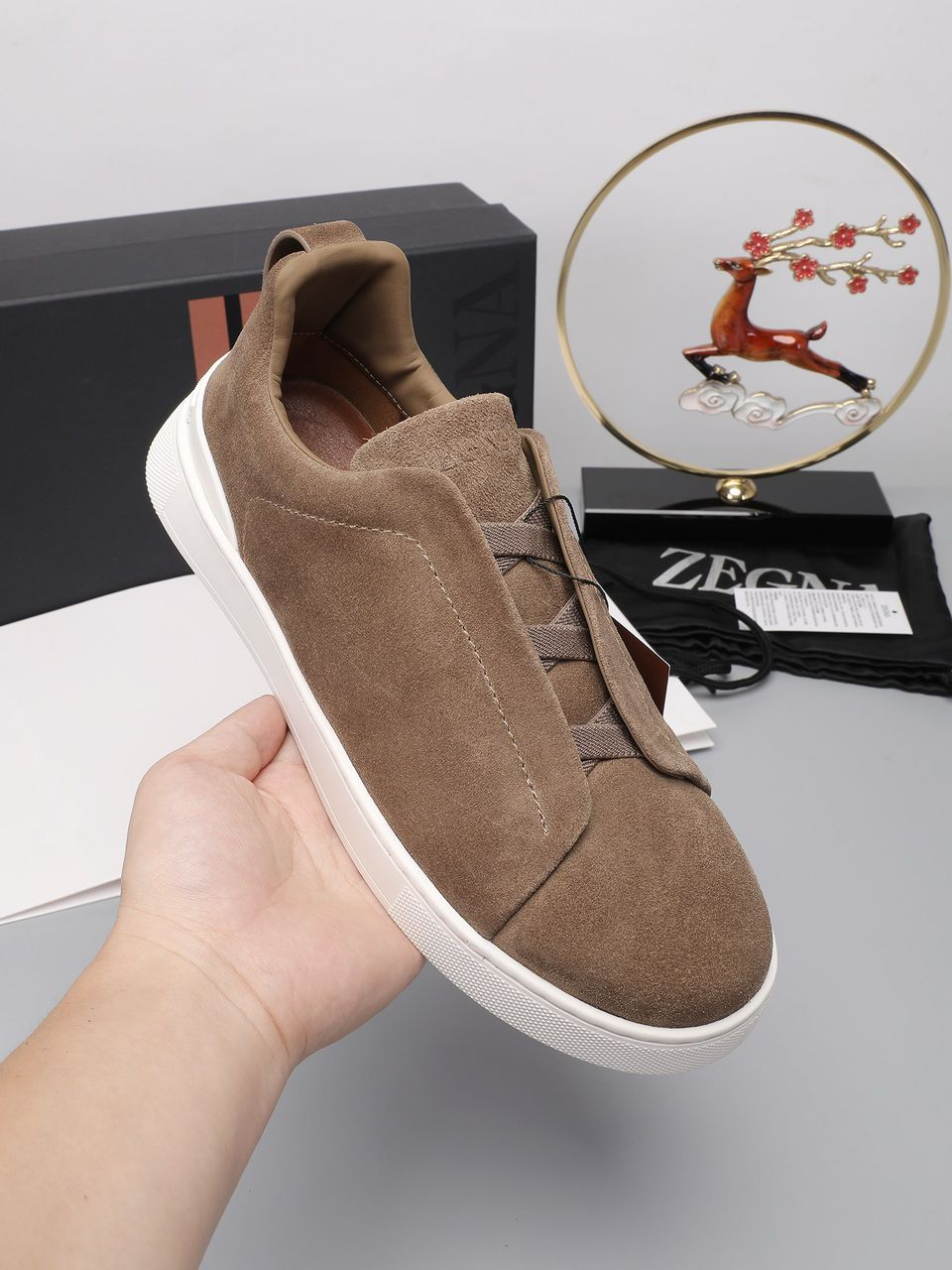 Tenis Zegna Triple Stitch Camurça