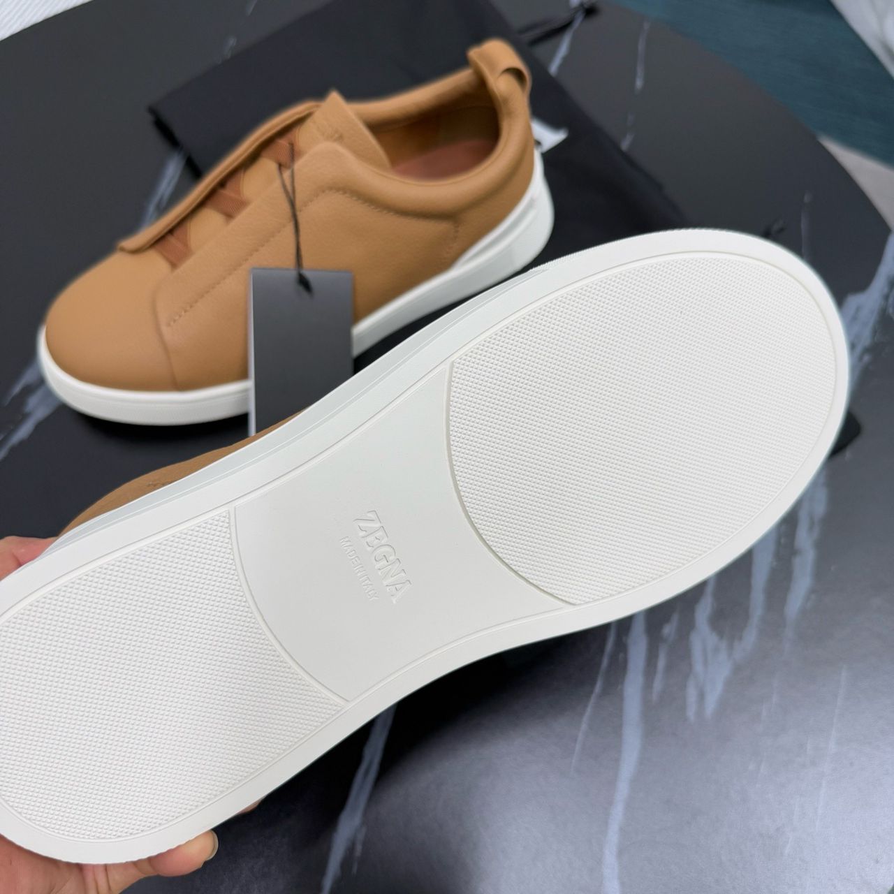 Tenis Zegna Triple Stitch Camurça